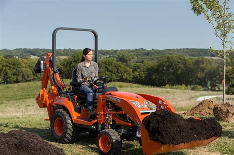 Asheboro kubota - Land Pride's QH05 Quick Hitch is specifically engineered for sub-compact tractors. Owners of sub-compact tractors will find that the Land Pride QH05 speeds implement changes, allowing more time to get chores completed - most without ever leaving the tractor seat. 